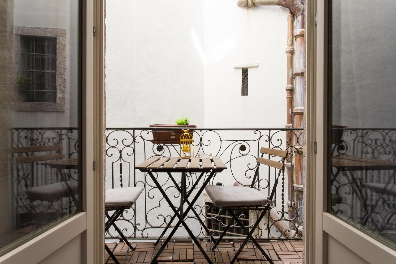 Apartamento Downtown Madalena By Homing Lisboa Exterior foto